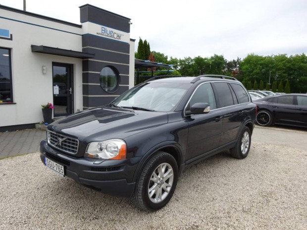 Volvo XC90 2.4 D [D5] Executive Geartronic 4x4!...